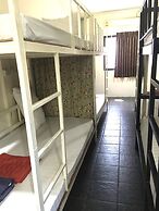Golden Bee PhiPhi Hostel