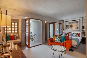 S. Bento Residences