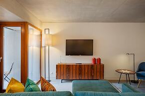S. Bento Residences