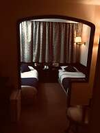 Diamond ship Hotel