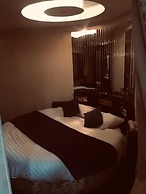 Diamond ship Hotel