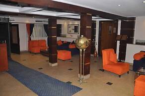 Diamond ship Hotel