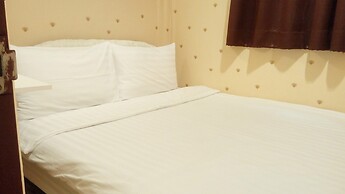 14 Plus 1 Hotel