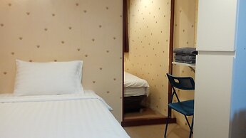 14 Plus 1 Hotel
