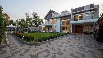 U Rivergate Resort & Spa, Karjat
