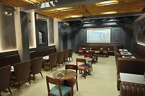 Hotel Shiv Palace