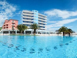 Loano Apartments - by Mamberto S.r.l.