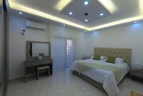 Amazing one Bedroom Apartment in Amman,elwebdah 3