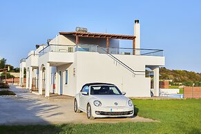 Nerida Beachfront Villas