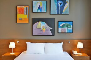 Aleph Doha Residences, Curio Collection by Hilton