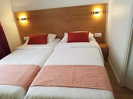 Dupleix Hotel