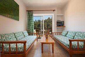 Apartment - 2 Bedrooms with Pool and WiFi - 103218