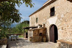 Villa - 4 Bedrooms with Pool and WiFi - 103220