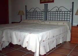 Apartment - 2 Bedrooms with Pool - 103433