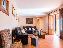 Villa - 4 Bedrooms with Pool and WiFi - 104238
