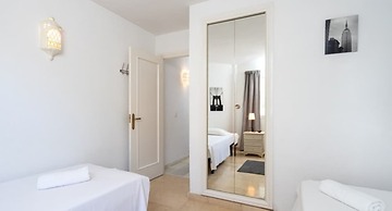 Apartment - 2 Bedrooms with Pool and WiFi - 107868