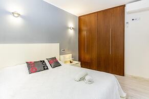 Apartment - 2 Bedrooms with Pool and WiFi - 107876