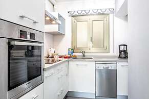 Apartment - 2 Bedrooms with Pool and WiFi - 107876