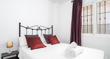 Apartment - 2 Bedrooms with Pool and WiFi - 107884
