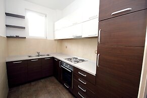 Apartments Mirista