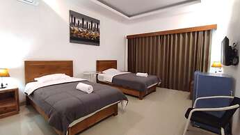 Manu Guest House 2