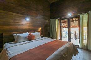 Waterside Inn Nusa Penida