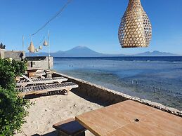 Waterside Inn Nusa Penida