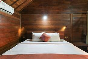 Waterside Inn Nusa Penida