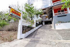 Adinda Beach Hotel and Villa