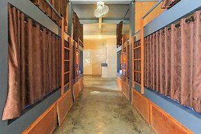 Hostel Bukit Sangcure