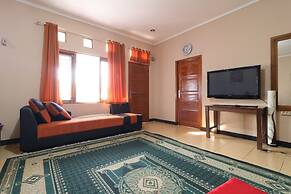 Lembur Incu Syariah Villa