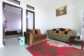 Lembur Incu Syariah Villa