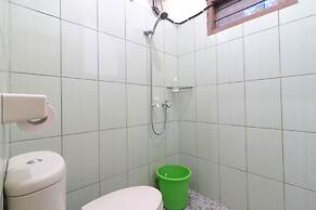 Lembur Incu Syariah Villa