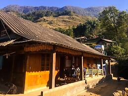 Hmong Sister House - Hostel