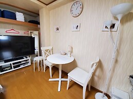 Hosei Apartment 101