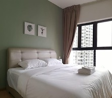 Favoured Seaview Suite