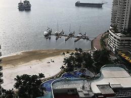 Favoured Seaview Suite