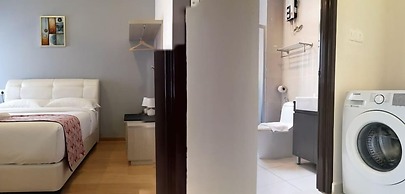 Favoured Seaview Suite