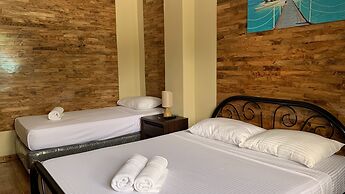 Mabini Hotel