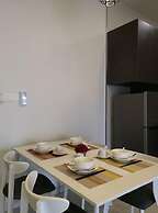 Garden View Suites