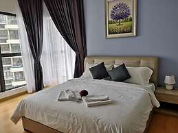 Picturesque View Suites