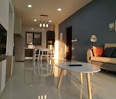 Picturesque View Suites
