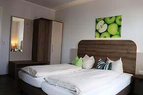 Hotel M24