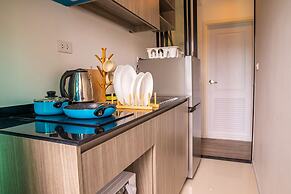 Apartment 450m from BTS with Sky Pool - bkbloft8
