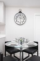 Near BTS Thonglor, Cozy and Comfortable Condo bkvtara11