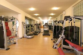 Hydrele Beach Hotel