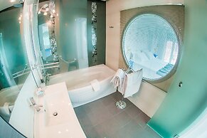 Hydrele Beach Hotel
