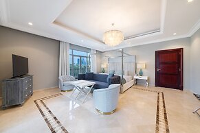 Maison Privee Private Pool and Beach Access Villa w/ Cinematic Vws