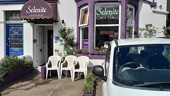 Starlight Guest House