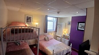 Starlight Guest House